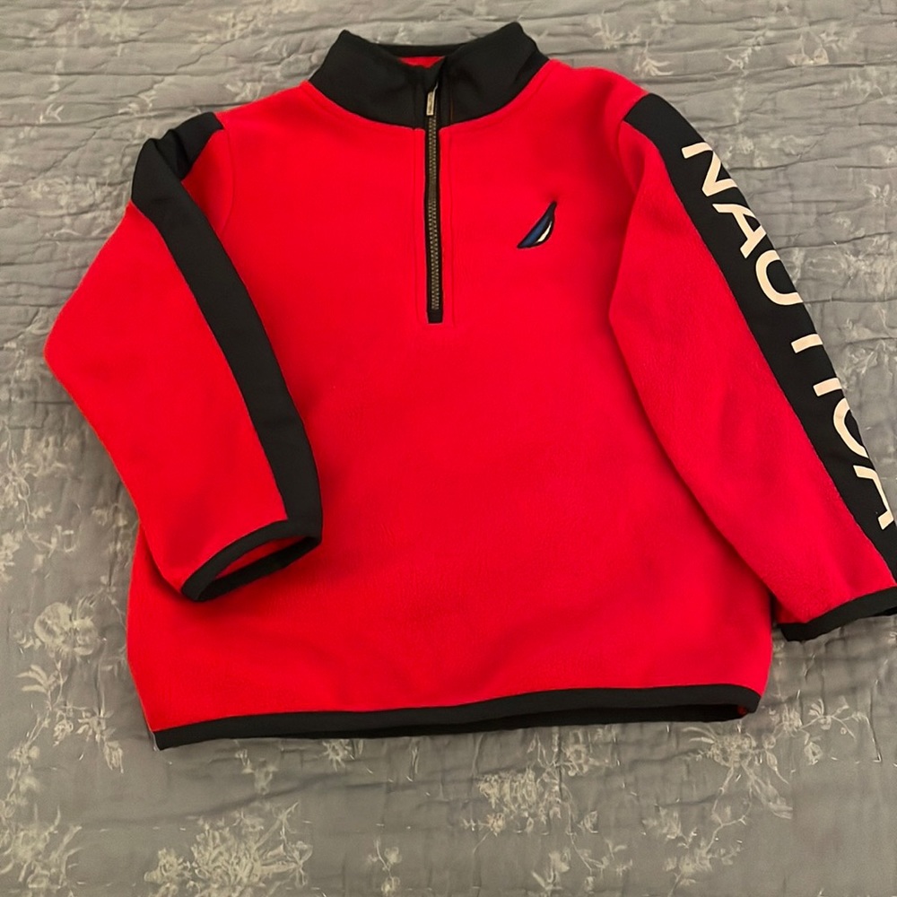 Fleece pullover